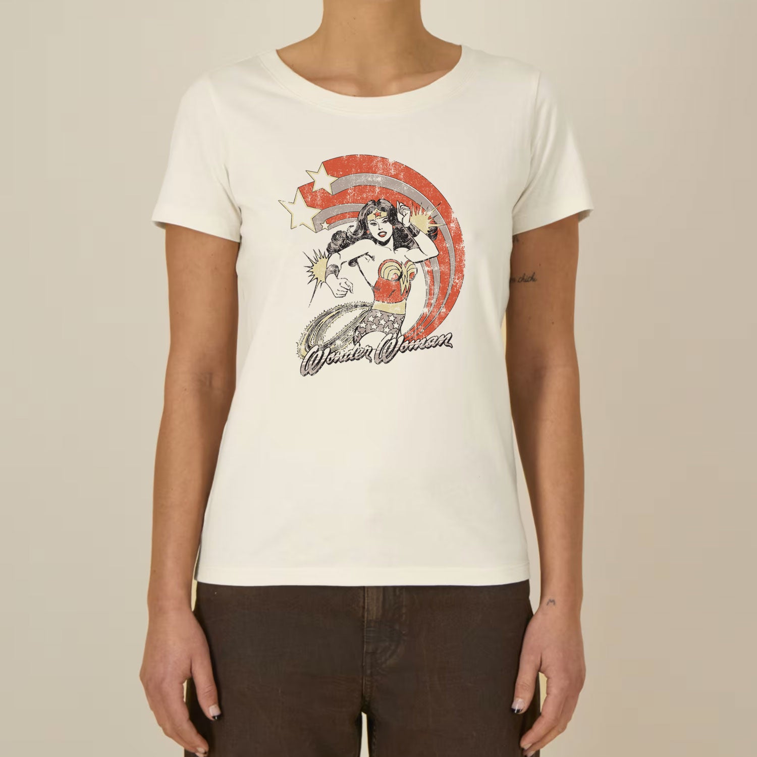 Wonder Woman Distressed Graphic Women's T-Shirt
